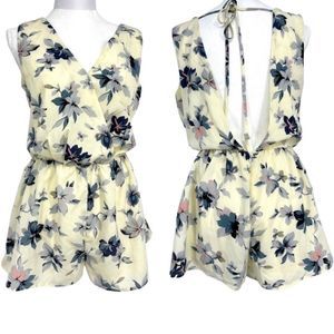Depri floral romper size large